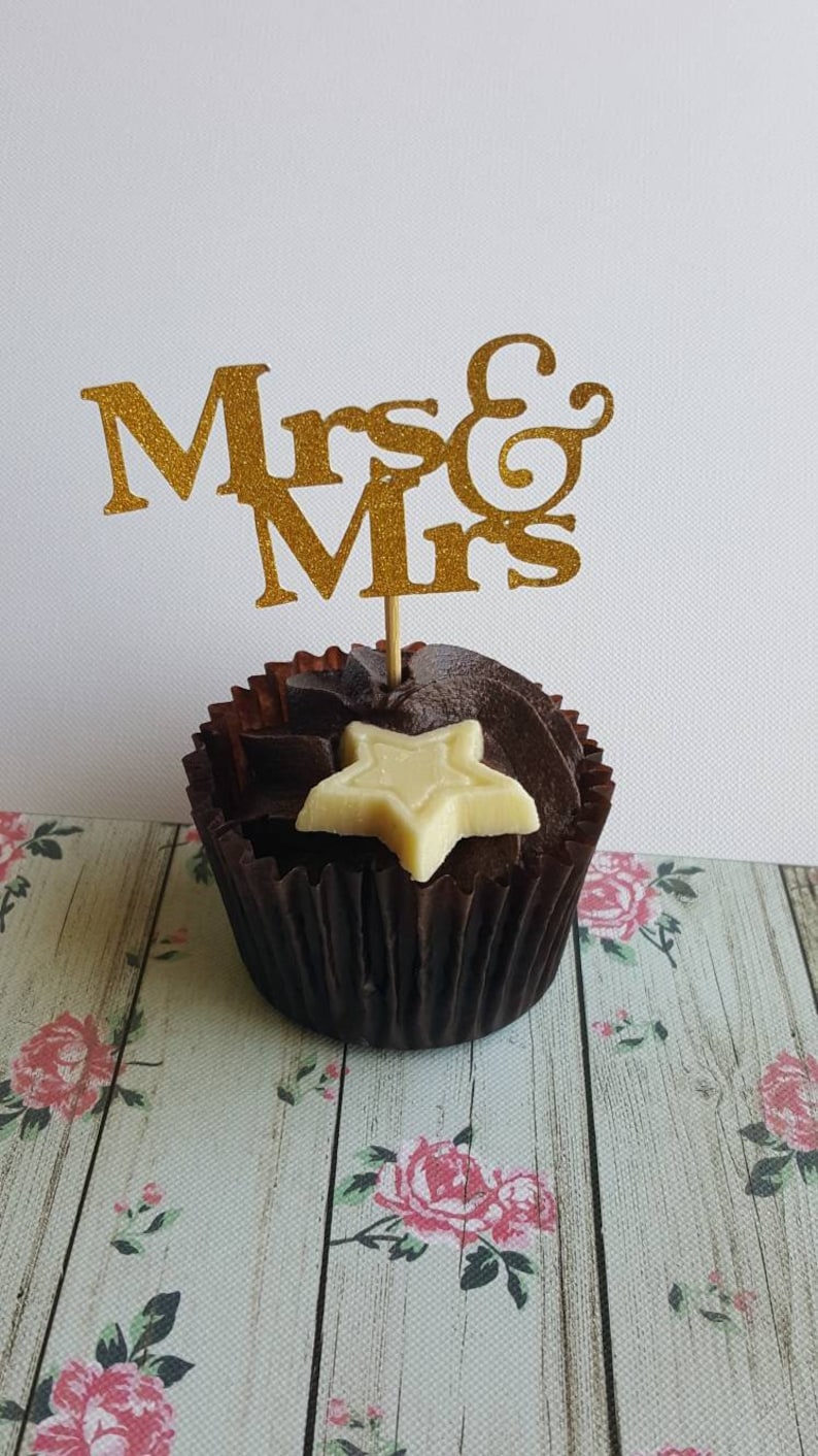 Wedding cupcake toppers Mrs and Mrs Confetti Glitter cupcake toppers Mrs and Mrs cupcake toppers
