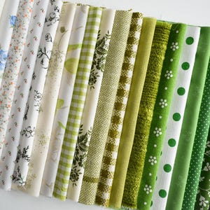 Fabric Scrap Bundle for Sewing, DIY Crafts, Patchwork, Assorted Fabric Remnants, Quilting Scraps, Slow Stitch Supplies, Fabric Swatch Pack