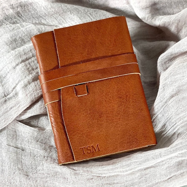 Gift for Her Personalized Leather Bound Journal in Rust, the Perfect Anniversary Gift