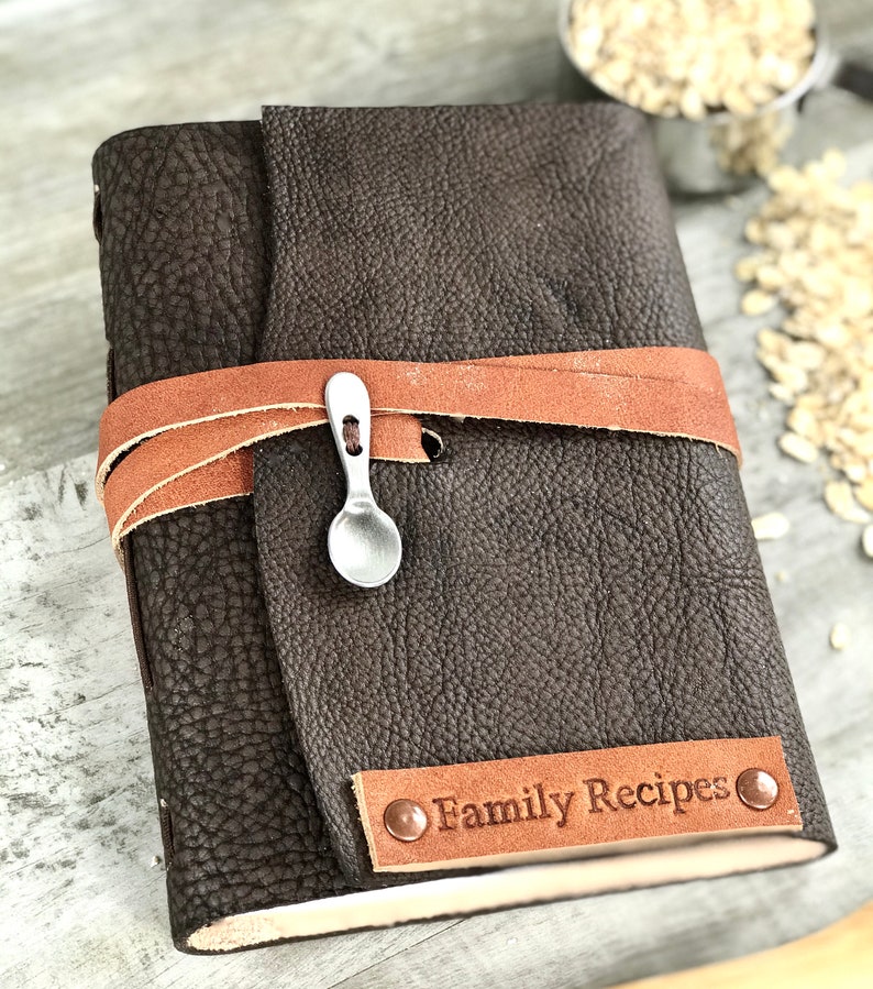 Personalized Leather Recipe Book with Spoon in two-toned Dark Brown Blank Cook Book, Christmas gift for Sister, gramdma, Blank Cook Book image 9