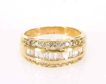 Baguette & Round Brilliant Cut Accent Diamond Estate Ring 14K Yellow Gold 1.13 CTW - Size 9 1/2