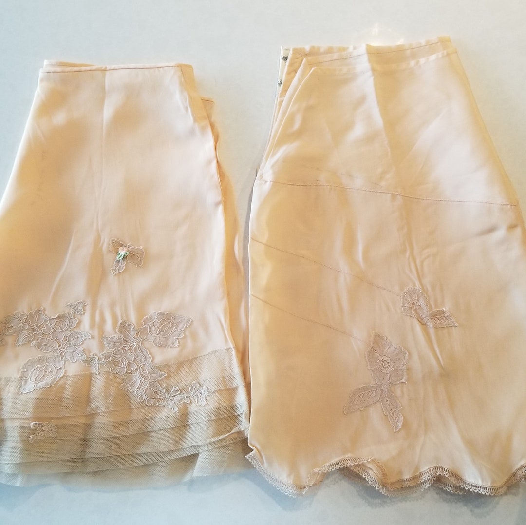 Vintage Tap Pants/panties 1940's Silk, Light Peach, Lace, Fine Tulle