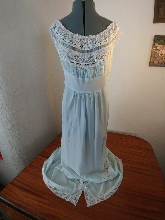 Vintage Nightgown, Lace Bodice, Hem, Blue, Gorgeou