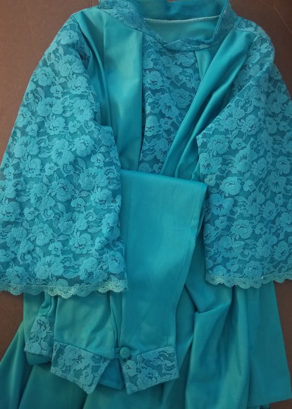 Sliky Pajamas - Peacock Green  & Lace-60's - Trap… - image 5
