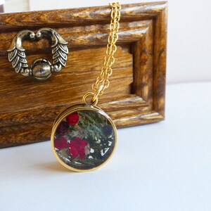 Woodland necklace, Real pressed flowers necklace,Forest necklace, Moss necklace, Forest jewelry