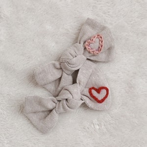 Valentines bows - Embroidery bow - Girl Bow - Baby valentines bow - Headband bow - Toddler bow - Trendy Hair Clip - Hand-tie bow - Neutral