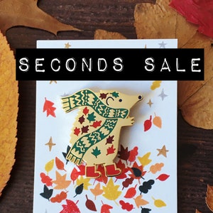 SECONDS SALE Hedgehog Leaf Enamel Pin / Woodland Animal Pin  / Cosy Season Autumn Fall / Christmas Holiday / Stocking Filler / Hedgehog Pin