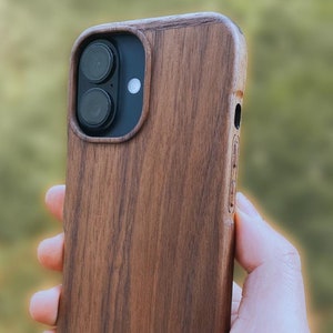iPhone Case aus 100% Holz