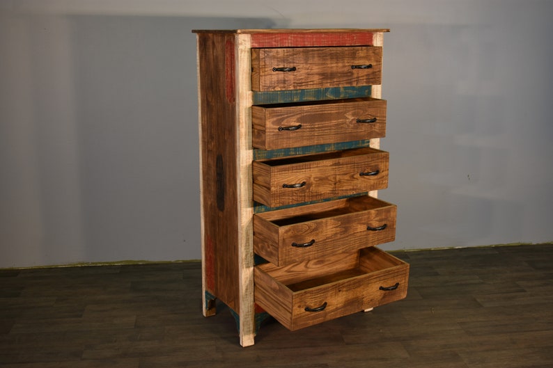 Rustic Farmhouse Style Solid Wood 5 Drawer Dresser