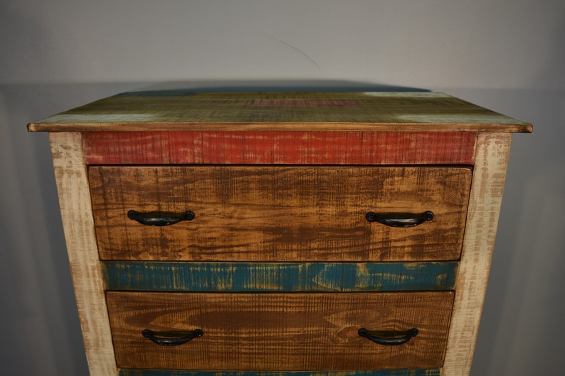 Rustic Farmhouse Style Solid Wood 5 Drawer Dresser