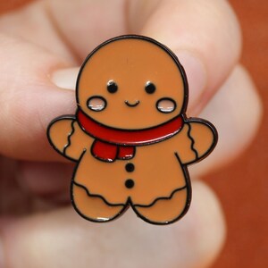 Gingerbread Man Enamel Pin Badge: Festive Christmas Brooch