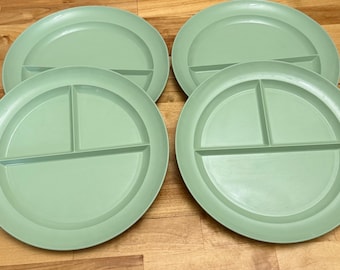 Tupperware Tupper Vintage Millionaire Line pastelgroen #158 verdeelde borden set van 4