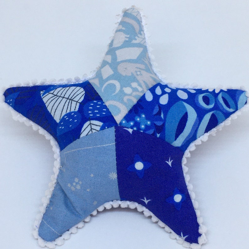 Sammy Starfish Pin Cushion