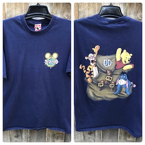 90s DISNEYLAND Shirt / Vintage Winnie The Pooh Tiger Eeyore Christopher Robins Backpack Single Stitch DISNEY Souvenir Tee Size LARGE