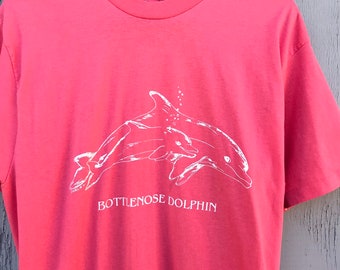 Sweet 90s DOLPHIN Graphic Tee / Retro Darla BOTTLENOSE Drawing Dolphin T Shirt Mens Size MEDIUM