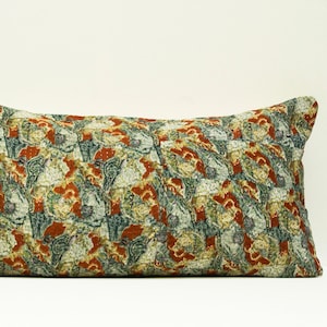 Black Kantha Pillow, Black & Red Kantha Pillow Cover, Vintage Kantha Lumbar Pillow, Lumbar Kantha Cushion Cover, Vintage Kantha Quilt Pillow