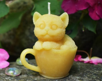 Kitty Cat Tea Cup Beeswax Candle / 100% All Natural Bees Wax / Pure / Teacup Bees Wax Kitten Candles / Feline Animal Lover / Cute Gift Small