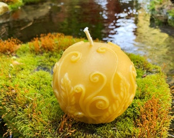 Beeswax Fern Ball Candle / 100% Natural Bees Wax / Handcrafted in USA / Honey Aroma / Unscented Natural / Allergy Friendly / Long Burning