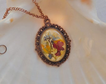 Colorful Mini Bouquet in Resin. Real Flower Jewelry