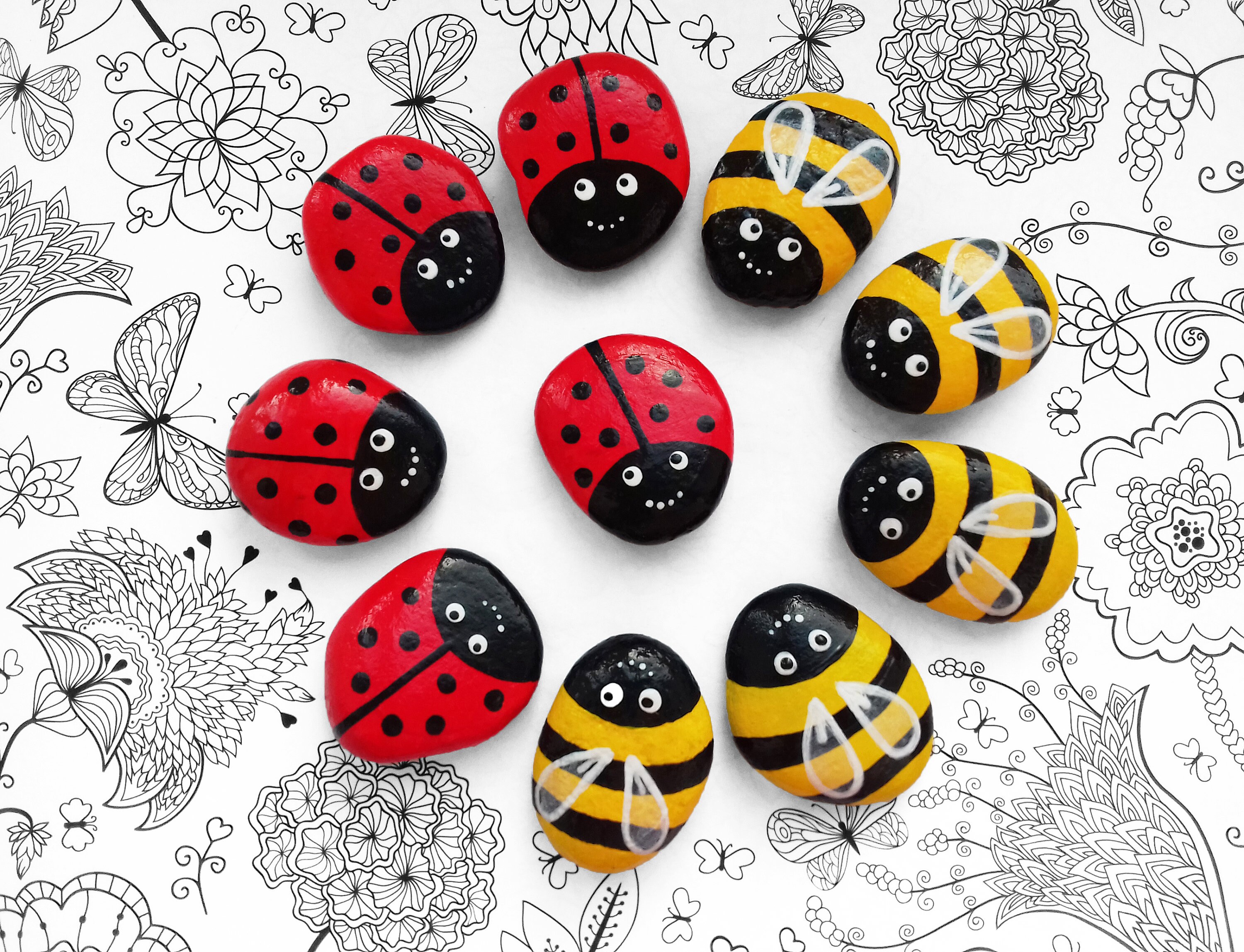 Ladybugs and Bees Tic Tac Toe Game Painted Rocks Kids Travel | Etsy