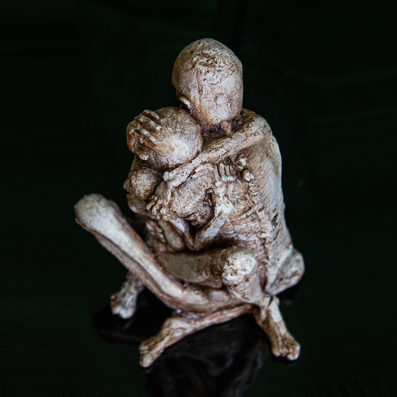 Lovers Zdzislaw Beksinski ORIGINAL SCULPTURE Macabre Art