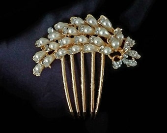 GOLD PEARL HAIRCOMB Diamontes Bridal Haircomb Pearl Diamontes Veil accessories Bridal gift Wedding headpiece Bridal hairpiece Ballroom Form