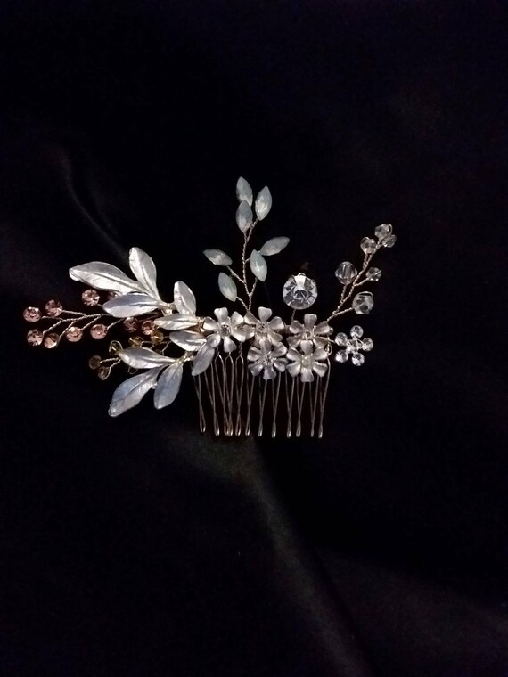 GOLD WEDDING Hair Comb Stunning Flower Leaf Chrys… - image 3