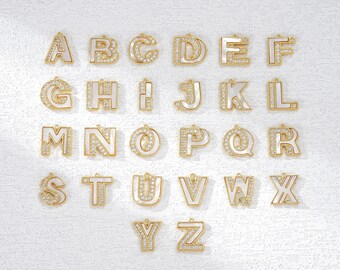 Ciondolo con lettera placcato oro, ciondolo con doppia lettera, ciondolo con lettera in conchiglia di perle e pavé di zirconi cubici, ciondolo con iniziale dell'alfabeto, ciondolo per la creazione di gioielli