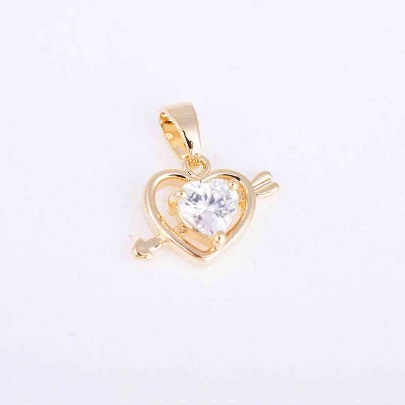 Cubic Zirconia Arrow and Hearth charmpendantnecklacejewelry findings with gold plating