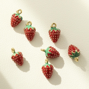 Gold Plated Strawberry Charm, Fruit Charm, Mini Fruit Charm, Mini Strawberry Charm, Strawberry Pendant, Diy Chain Supplies