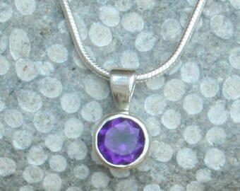 Sterling Silver Amethyst Solitaire Necklace