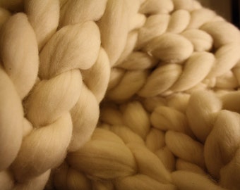 Super Chunky Merino Wool Blanket. Large blankets. Merino Wool. Giant knit. Cozy throw