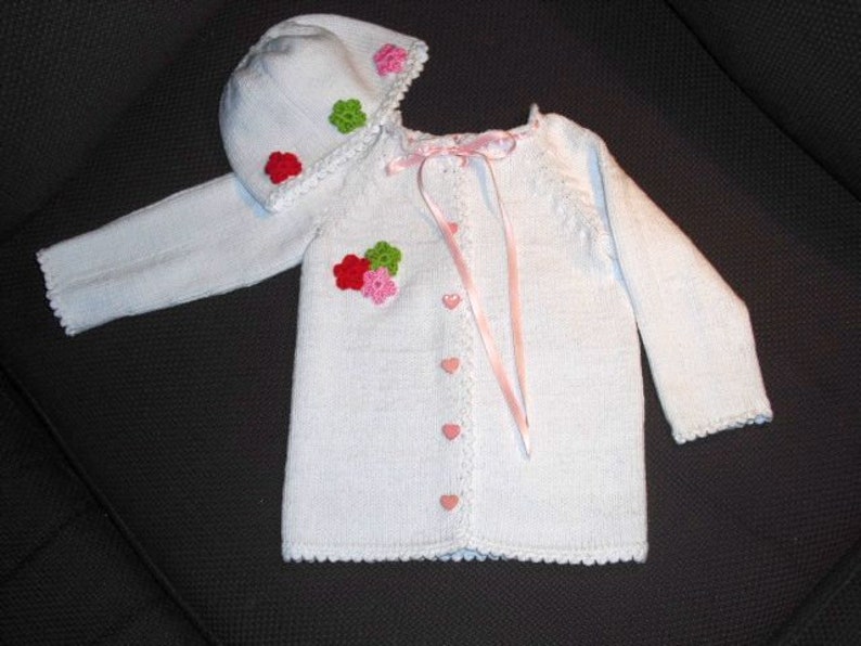 Baptismal jacket with hat Uta image 1