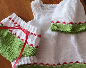 Baby dress, knitted