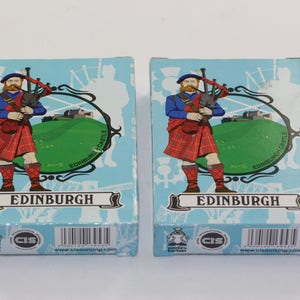 2 x Pacchetto di carte da gioco del Castello di Edimburgo, 52 carte & 2 Jokers