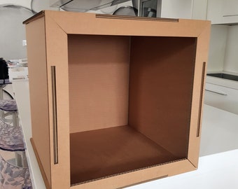 Mobile in cartone, modulo libreria da affiancare ad altri moduli, montaggio ad incastro, adatto a fiere e negozi, no colla, ecosostenibile,