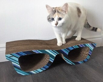 Tiragraffi gatto. OCCHIALI. Gioco per gatto. Cartone e carta da parati. Regalo divertente per il tuo gatto e grazioso sopramobile