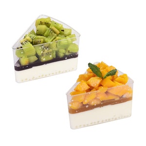 50 Pieces - Party Supplies Disposable Plastic Tableware, 5.2oz (155ml/90*50mm) Transparent Tiangle Dessert Cup