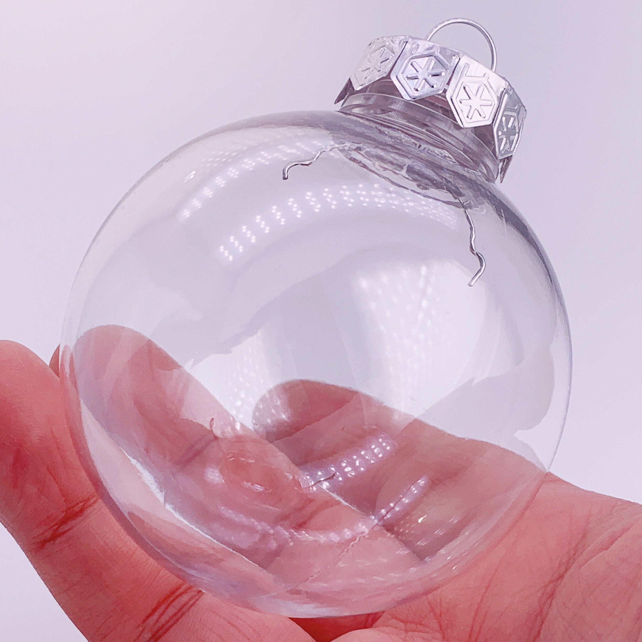 2 Clear Plastic Ball Fillable Ornament Favor 6.0 156mm 