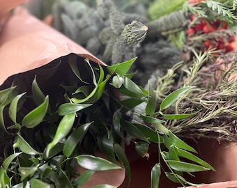Traditional Christmas Festive Foliage box