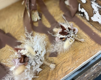 Mocha Hydrangea Dried Flower Boutonniere: Boho Wedding Groom Pin