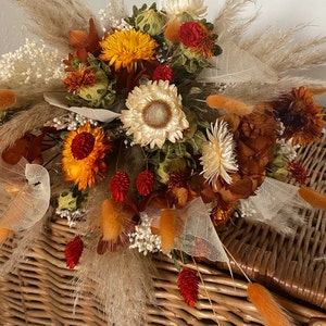 Dried flower wedding bouquet rust & terracotta, pampas bridal bouquet, boho wedding floral display, boutonnieres, bridesmaids bouquets