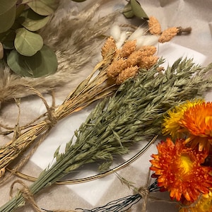 Dried flower wreath making kit, birthday craft gift, wedding DIY set, housewarming gift set, floral wreath making crafting box, eucalyptus