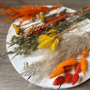 Orange/ fall wreath making kit/ pampas wreath making kit/ wreath making gift set/ wreath activity/ diy wreath making presents