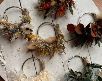 Lot De 6 Ronds De Serviette Artisanaux à Fleurs - Diamètre Intérieur 3.8 Cm - Tissu Soie Et Paille - Décoration De Table Pour Mariage, Fête