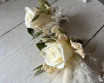 Boho Cream Rose Dried Flower Boutonniere: Wedding Lapel Pin