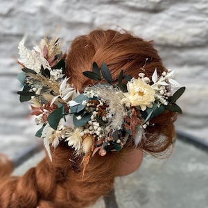 Woodland wedding flower hair vine, bridal hair piece, ceremony hair accessory, bohemian wedding floral decoration, bridesmaid flowers