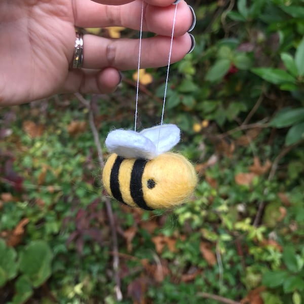 Bee Ornament - Etsy UK