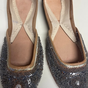 Punjabi Jutti/Indian Ethnic Beaded Shoes/Jutti/Khussa/Mojari/Ballet/Ballerina/Bridesmaid Shoes, Sandals - DARK SILVER SIZE 7