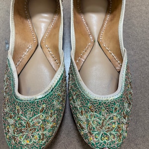 Indian Ethnic Beaded Embroidered Shoes/Jutti/Khussa/Mojari/Ballet/Balerina/Bridesmaid Shoes, Sandals - GREEN SIZE 8